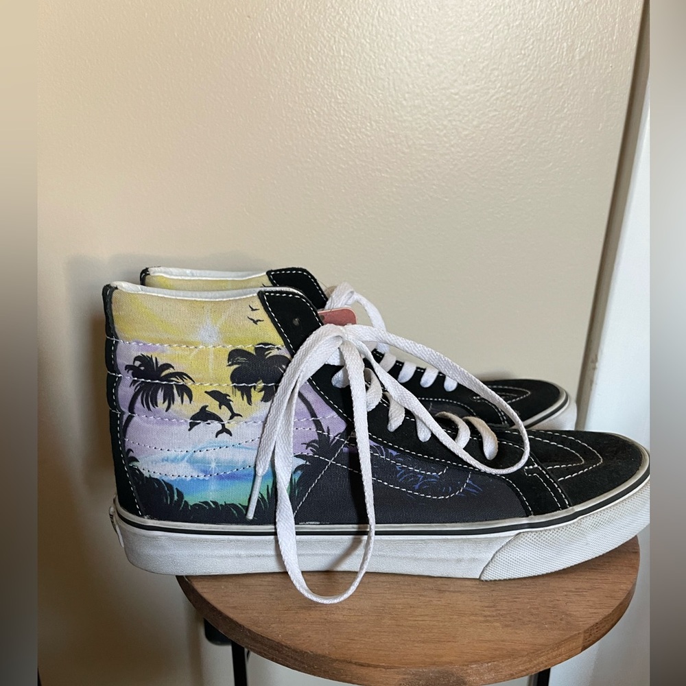 Vans SK8-Hi Men’s Size 8 Women’s Size 9.5 Beach Scene NWOT